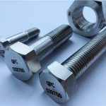 Dachbolzen mit Sechskantmutter
